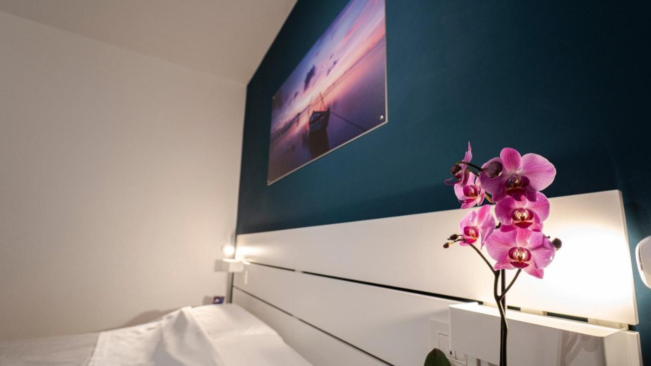 La Palma Del Sol Bed & Breakfast Барлета Екстериор снимка